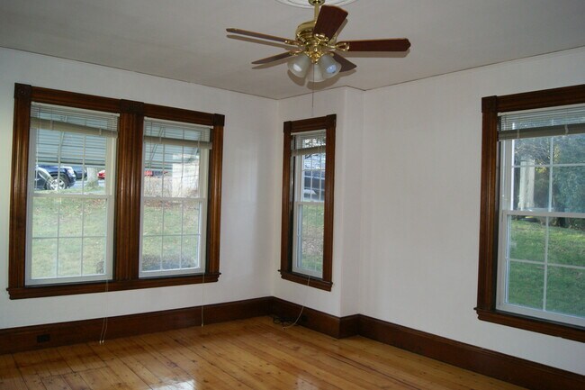 Main bedroom - 43 Prospect Ave