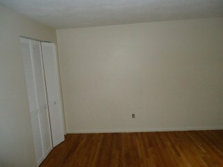 Bedroom - 332 Copeland St