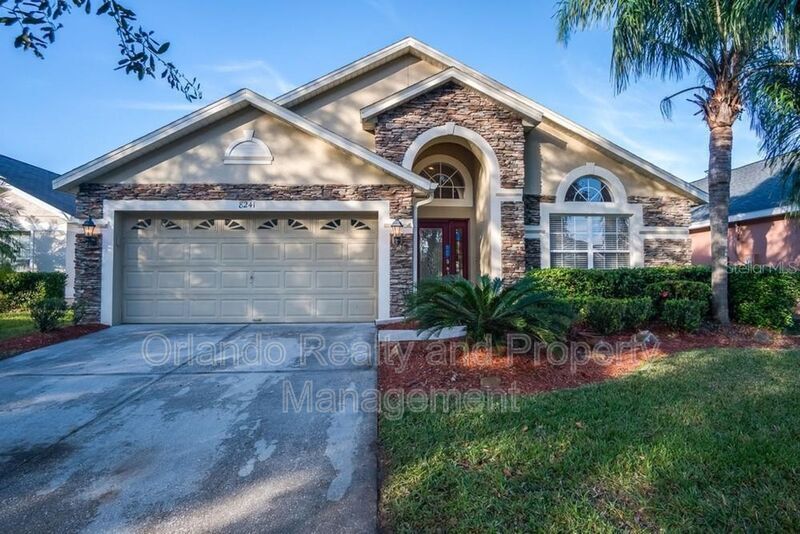 Foto principal - 8241 Westcott Shore Dr