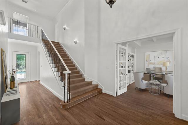 Building Photo - 4400 Equestrian Way