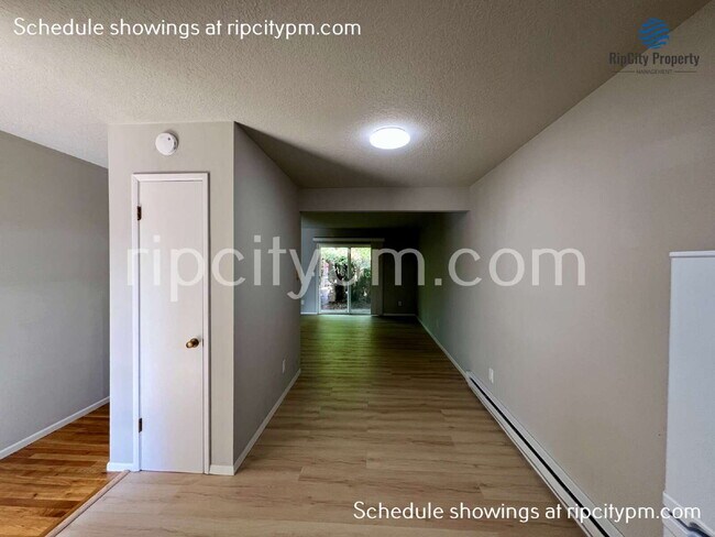 Foto del edificio - 21723 SE Alder Dr