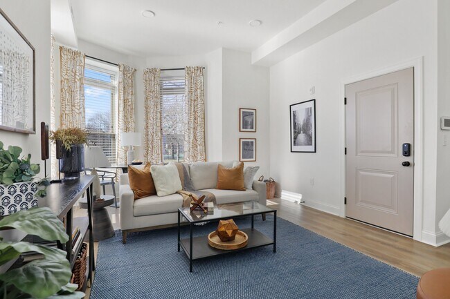 Foto del edificio - 2201 Brookfield Ave