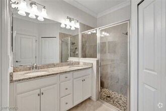 Building Photo - 2065 Tamarron Ln