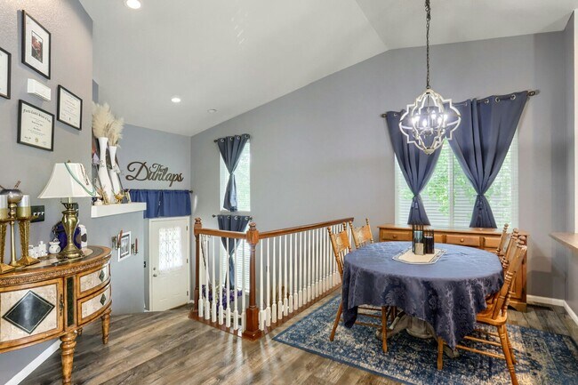 Foto del edificio - 3912 Hunterwood Ln