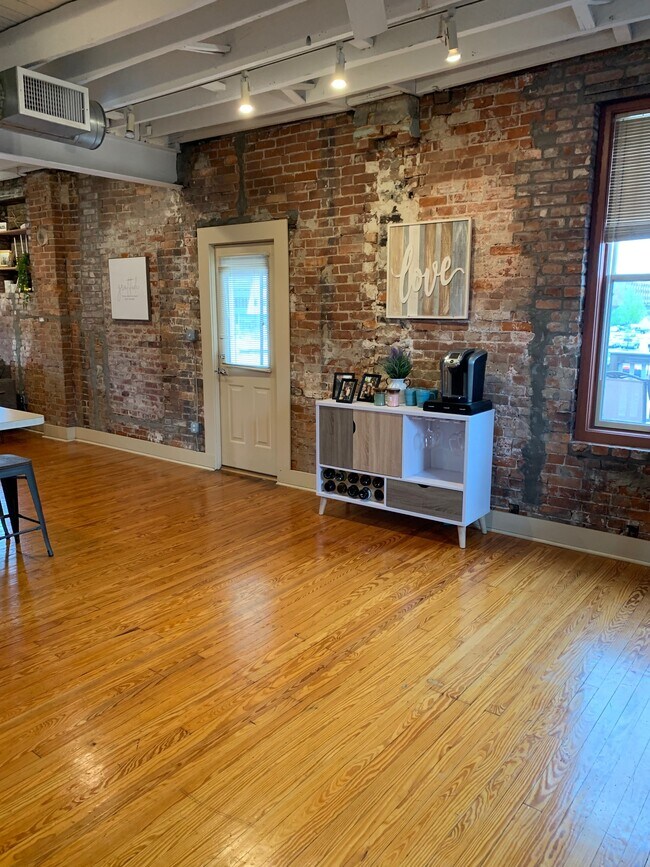 Foto del edificio - 413 Locust St