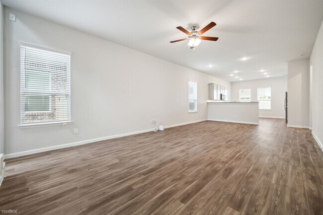 Foto del edificio - 5 br, 3 bath House - 12930 River Run