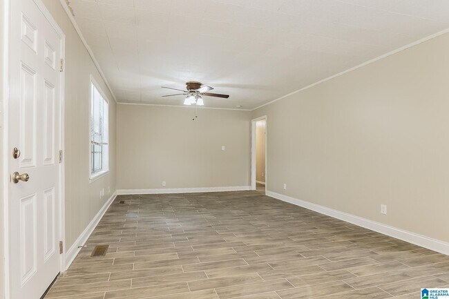 Building Photo - 510 King Valley Cir