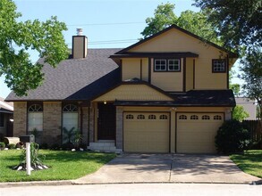 Building Photo - 19427 Coppervine Ln