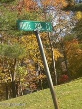 Building Photo - 15 White Oak Ct