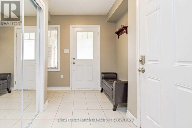 Photo du bâtiment - 1631 Leblanc Ct