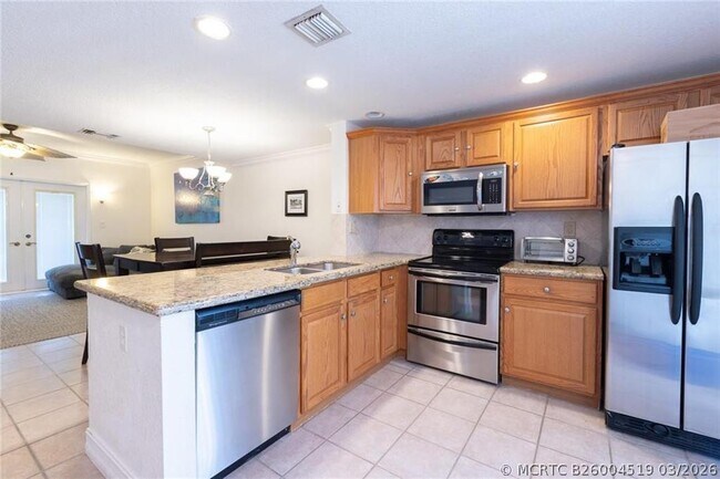 Foto del edificio - 2863 NE 15th St