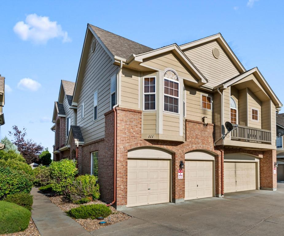Foto principal - 111 Granby Way