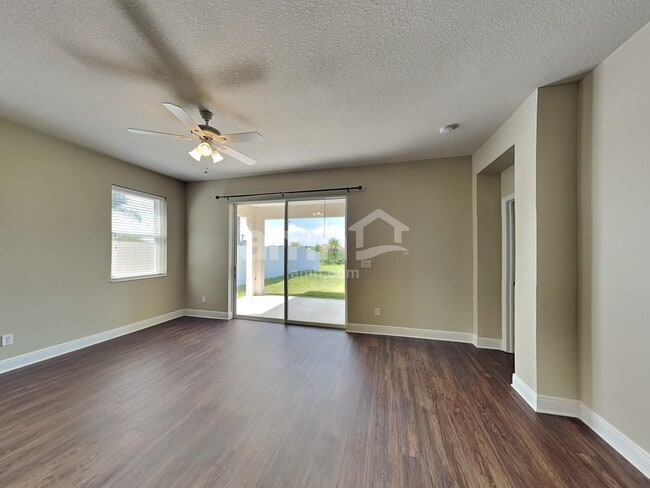 Building Photo - 2410 Hawks Point Ct