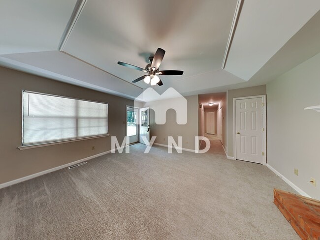 Building Photo - 4020 Hudson Dr