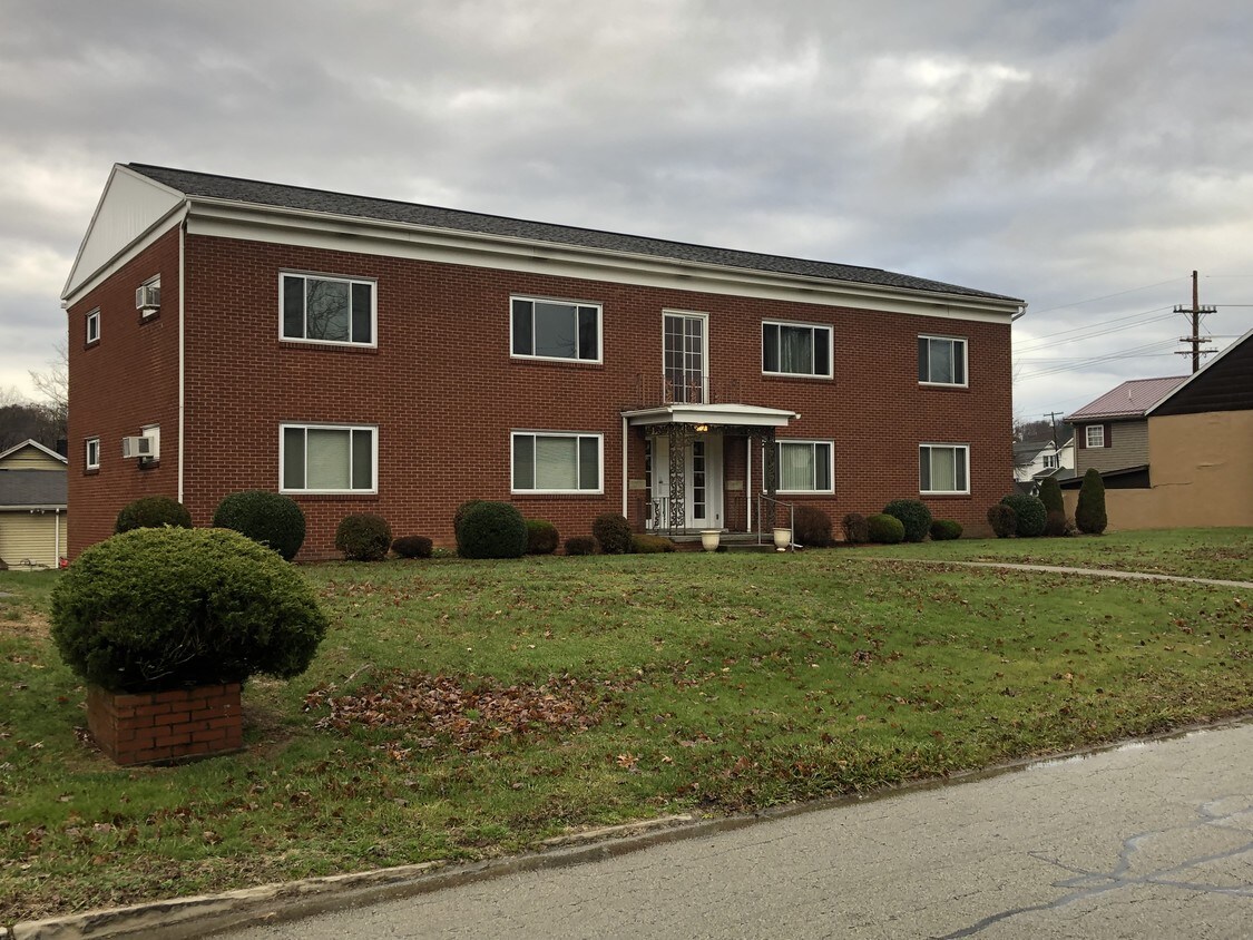 6 unit building - 512 S 5th St