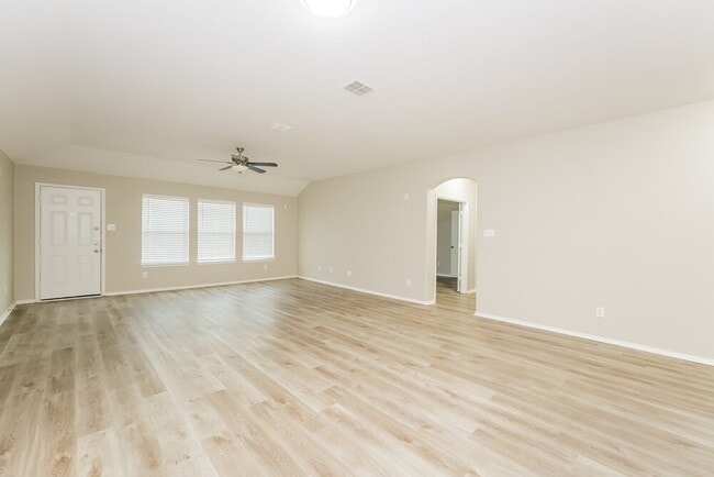 Building Photo - 3737 Sapphire St