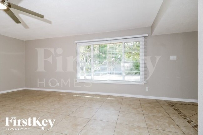 Foto del edificio - 6836 S Terrace Rd