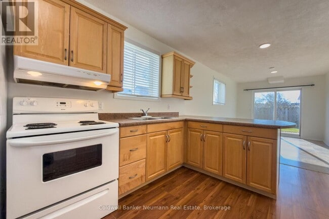 Building Photo - 18 O'Connor Ln