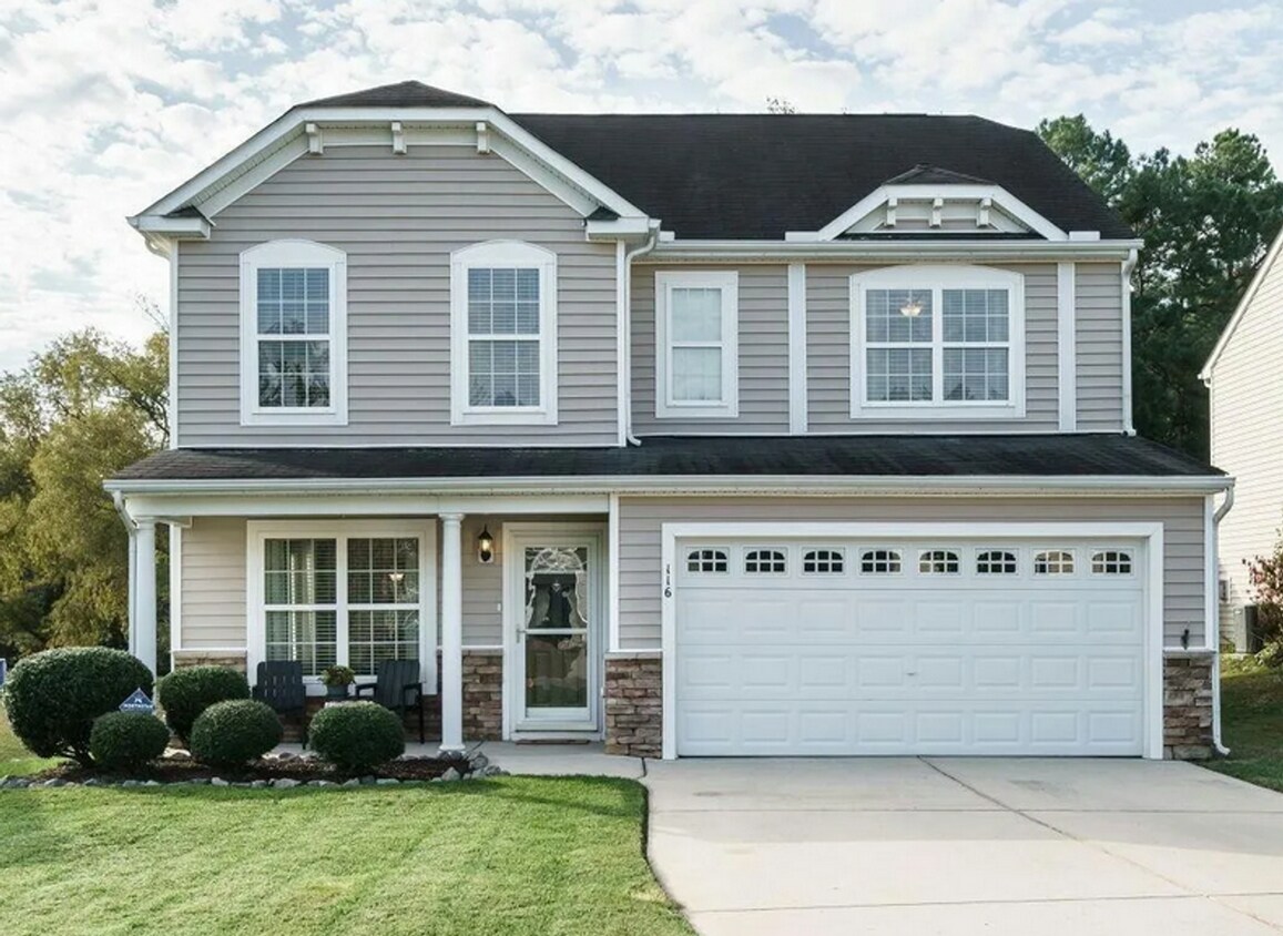Primary Photo - NEW LISTING!!!! Dont Miss Out