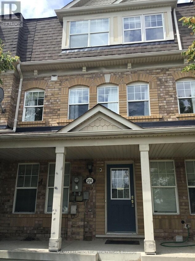 Primary Photo - 235 Rouge River Dr