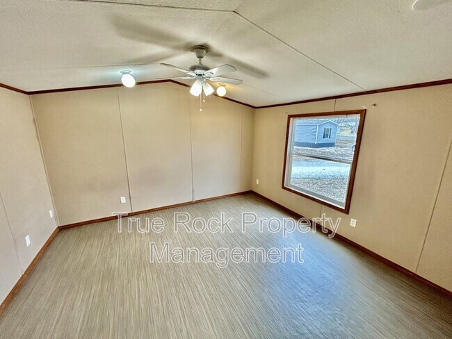 Foto del edificio - 16840 County Rd 1525