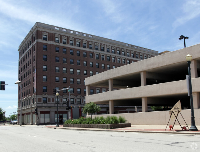 Louis Joliet Apartments - Historic Louis Joliet Apartments