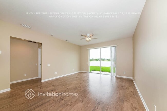 Foto del edificio - 9776 50th St Cir E