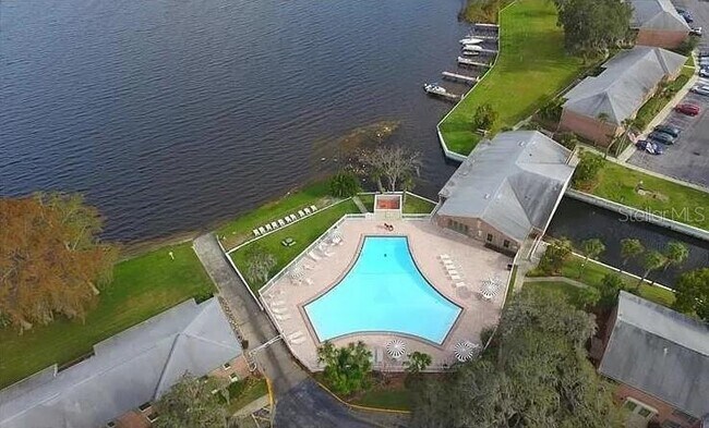 Foto del edificio - 616 Georgetown Dr