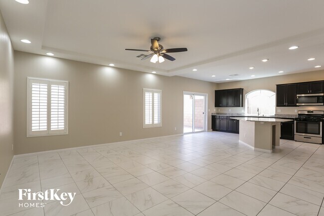 Foto del edificio - 7226 Shannon Ridge Ct