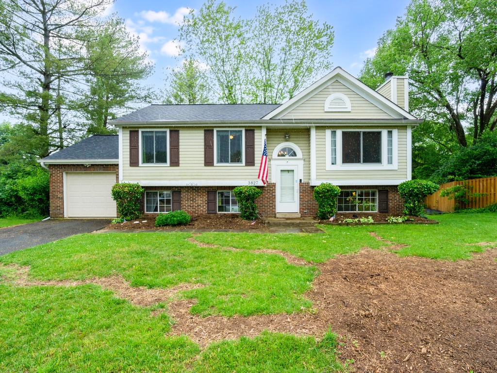 Primary Photo - 3827 Dittany Ct