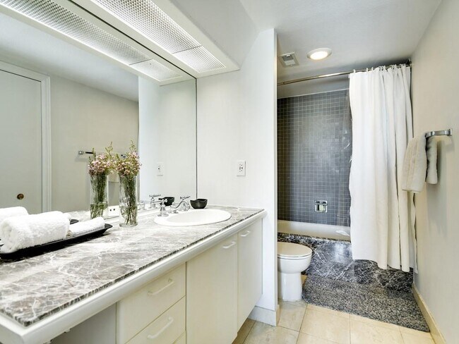 Foto del edificio - 1122 Colorado St