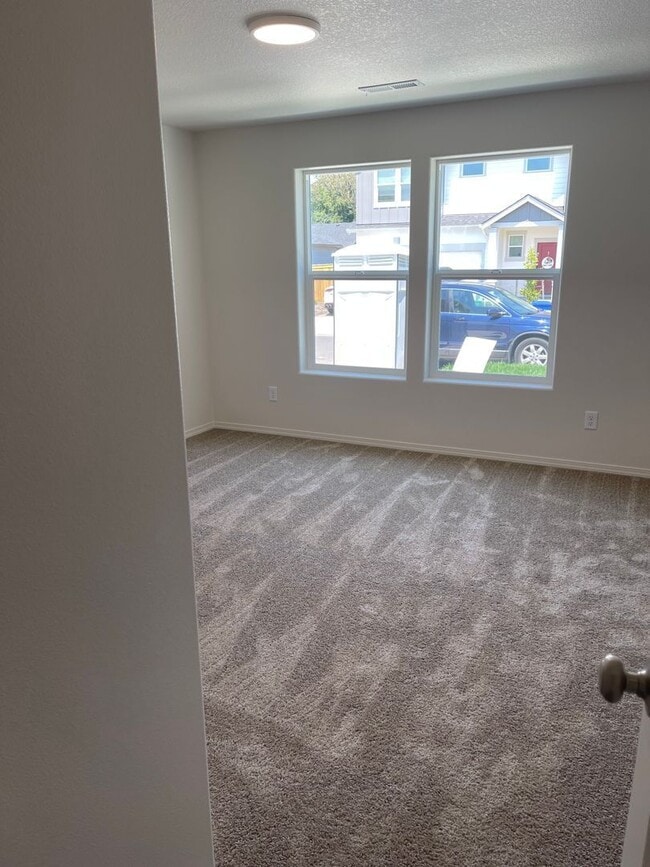 Photo - 1608 Zoe Avenue House