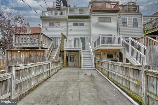 Foto del edificio - 1504 Byrd St