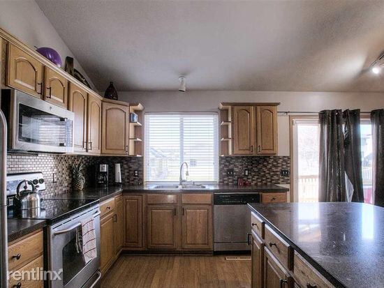 Building Photo - 3 br, 2 bath House - 6206 N 149th Ct