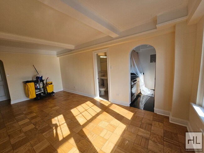 Foto del edificio - Studio with Hudson River Views | 12th Floo...