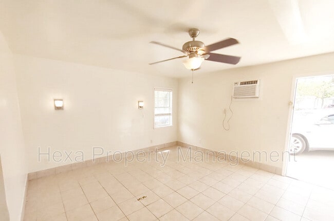 Foto del edificio - 2511 Farm to Market 646 Rd N