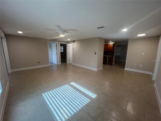 Foto del edificio - 249 Seminole Blvd NW