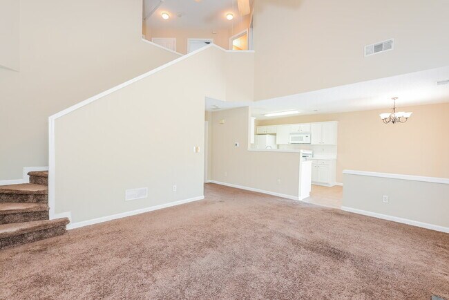 Foto del edificio - 4375 Ridgefair Dr