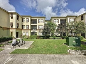 Building Photo - 11564 Mizzon Dr
