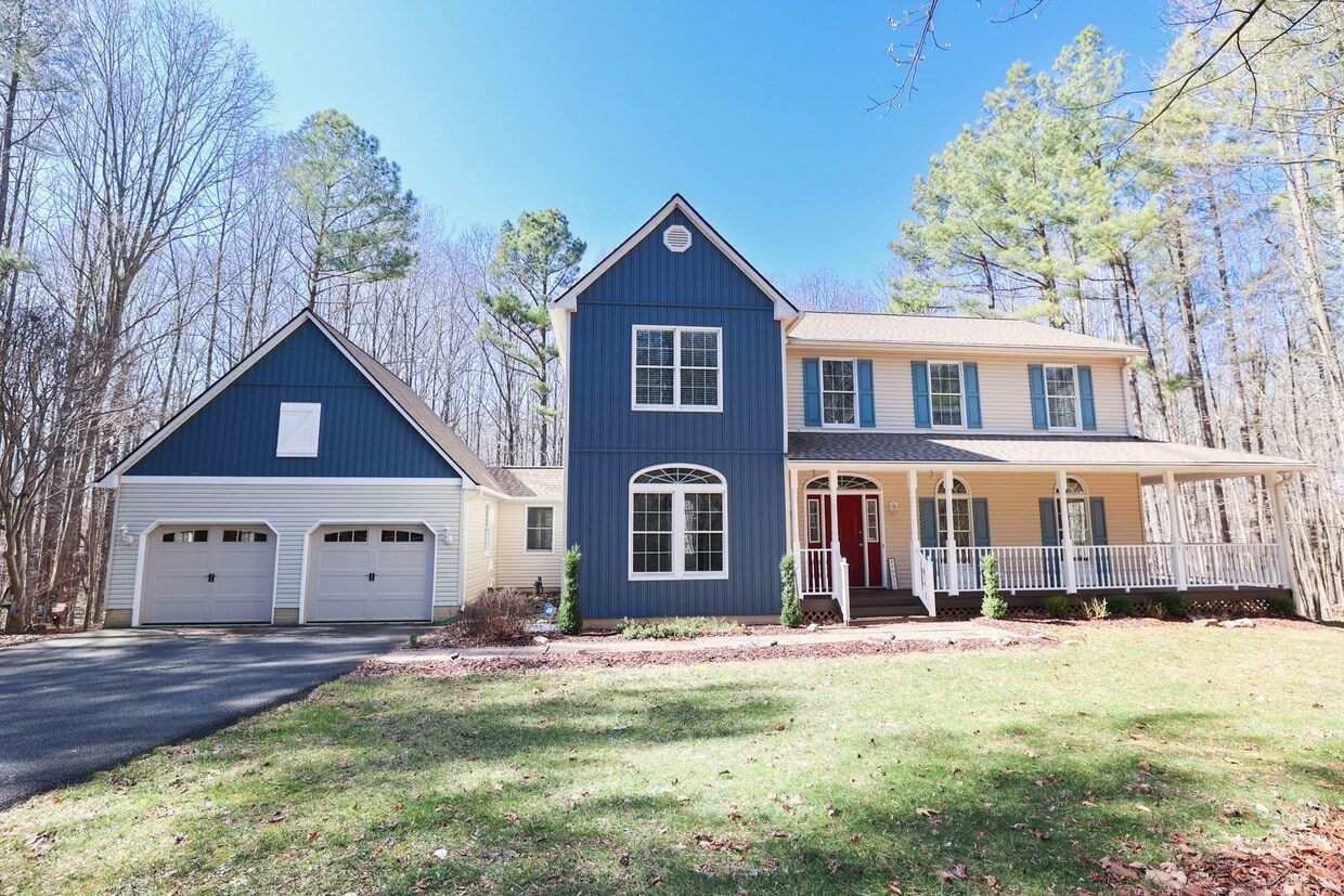 23981 Deep Hollow Ln, Aldie, VA 20105 House Rental in Aldie, VA