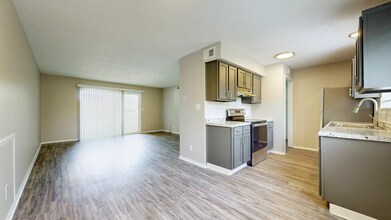 Dining Room - Hideaway