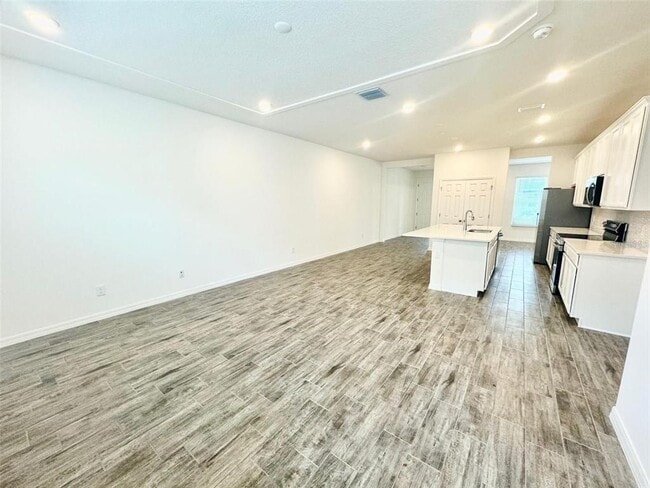 Building Photo - 7019 Twilight Bay Dr