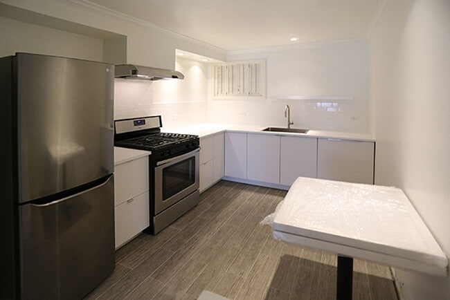 Building Photo - OPEN HOUSE: Sunday (6/8) 1:35pm-2:00pm Ele...