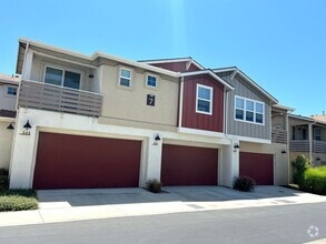 Building Photo - 531 Sertoma Way