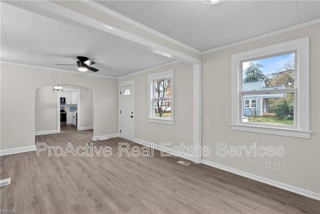 Foto del edificio - 3826 Abingdon Cir