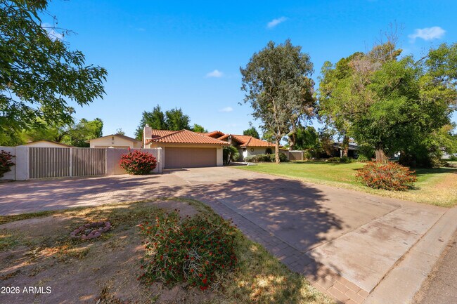 Foto del edificio - 10432 W Avalon Dr