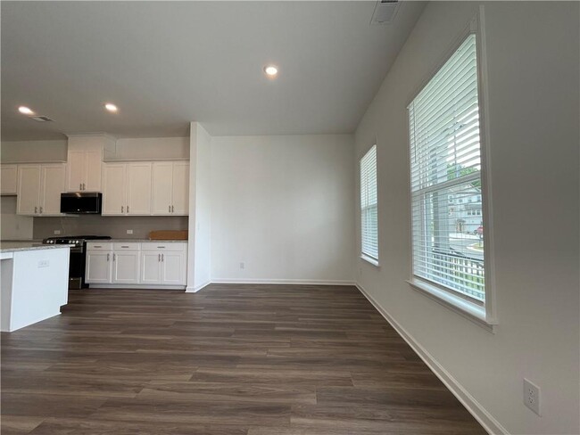 Building Photo - 1597 Tilden Ct