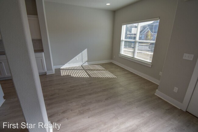 Building Photo - 4 br, 3.5 bath House - 3486 W Tuscan Rd