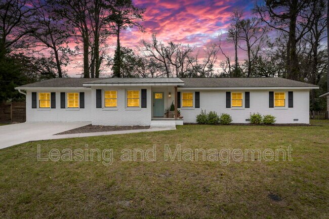 Building Photo - 1037 Cummings Cir