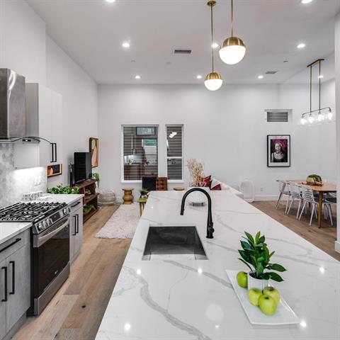 Foto del edificio - 4208 Live Oak St